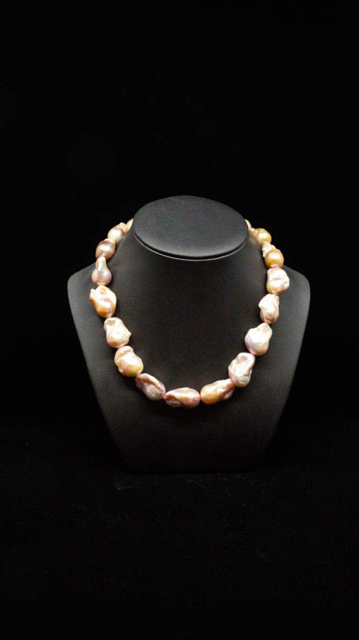 Création de colliers à Limoges